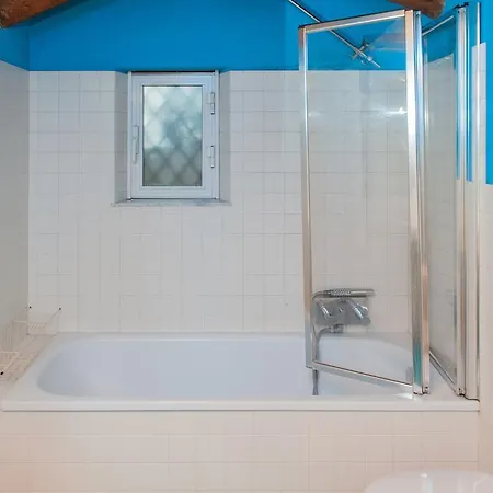 Appartement Lungo Po 25 *